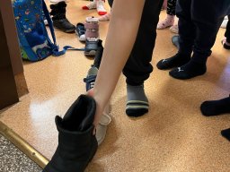 Andrzejki w klasach 1b i 1c